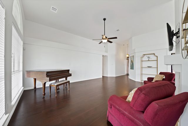 5418 Highgate Lane, Rowlett, TX 75088