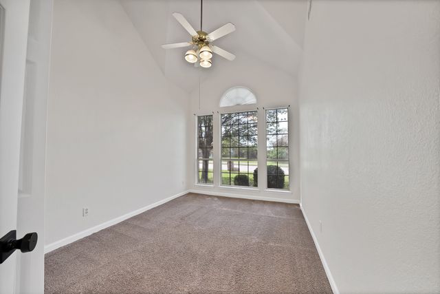 5418 Highgate Lane, Rowlett, TX 75088