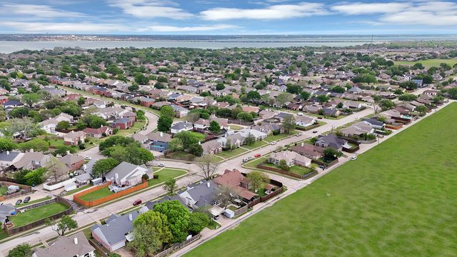 5418 Highgate Lane, Rowlett, TX 75088