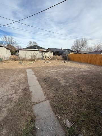 3925 Lancaster Dr, Pueblo, CO 81005