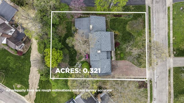 509 Larchmont Drive, Wyoming, OH 45215