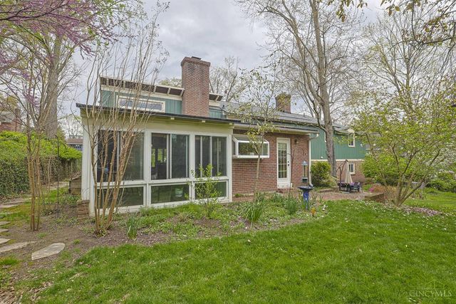 509 Larchmont Drive, Wyoming, OH 45215