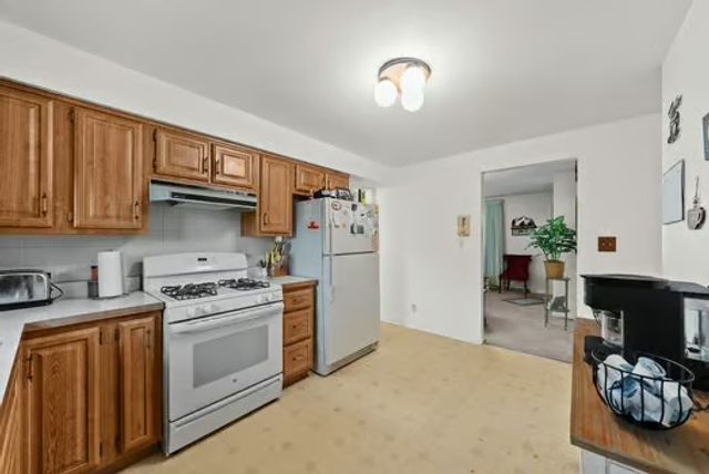 665 Summerlea Ave, City Of Washington, PA 15301