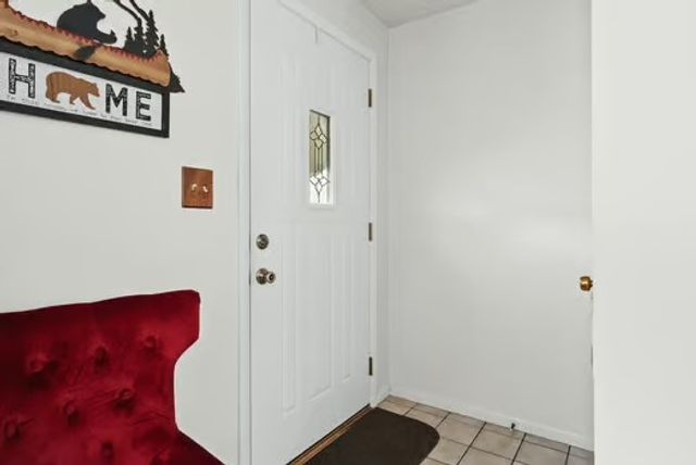 665 Summerlea Ave, City Of Washington, PA 15301