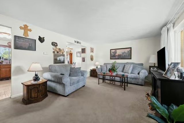 665 Summerlea Ave, City Of Washington, PA 15301