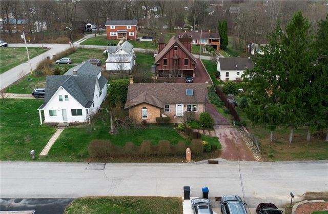 143 Charity Dr, Center Twp, PA 15001