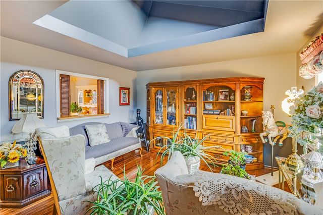 143 Charity Dr, Center Twp, PA 15001