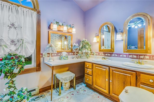 143 Charity Dr, Center Twp, PA 15001