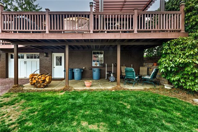 143 Charity Dr, Center Twp, PA 15001