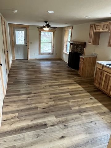 6489 Crooked Creek Road, Young Harris, GA 30582