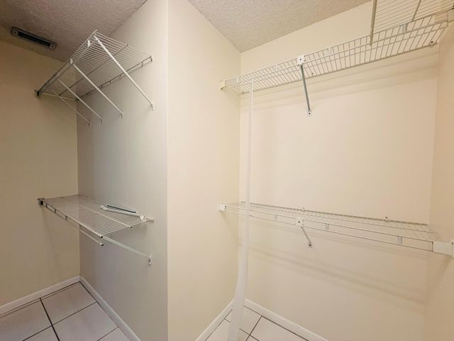 9856 Watermill Circle H, Boynton Beach, FL 33437