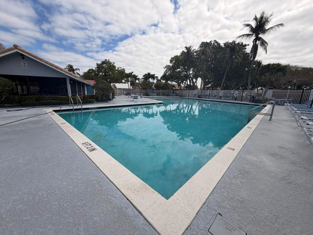 9856 Watermill Circle H, Boynton Beach, FL 33437