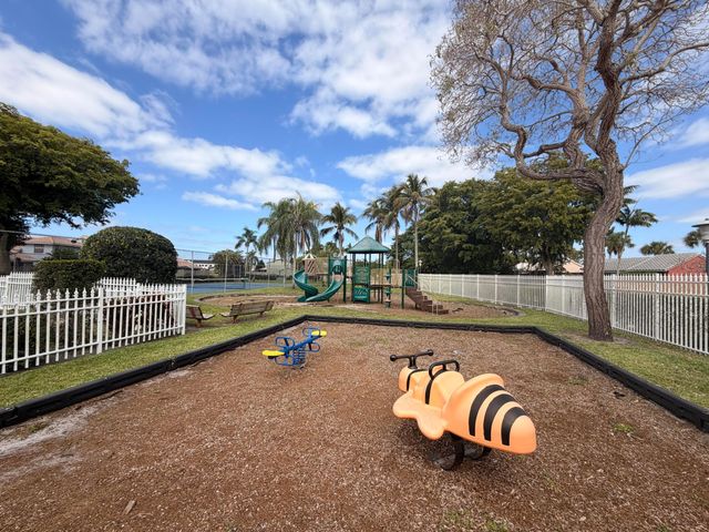 9856 Watermill Circle H, Boynton Beach, FL 33437