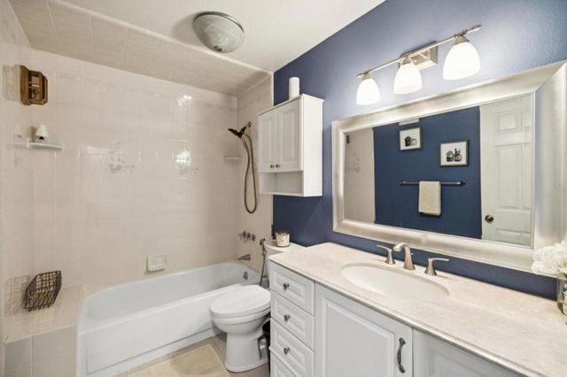 4836 Lakebird Place, San Jose, CA 95124