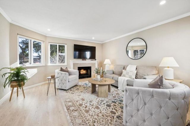 4836 Lakebird Place, San Jose, CA 95124