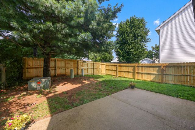 3981 Winthrop Drive, Lexington, KY 40514