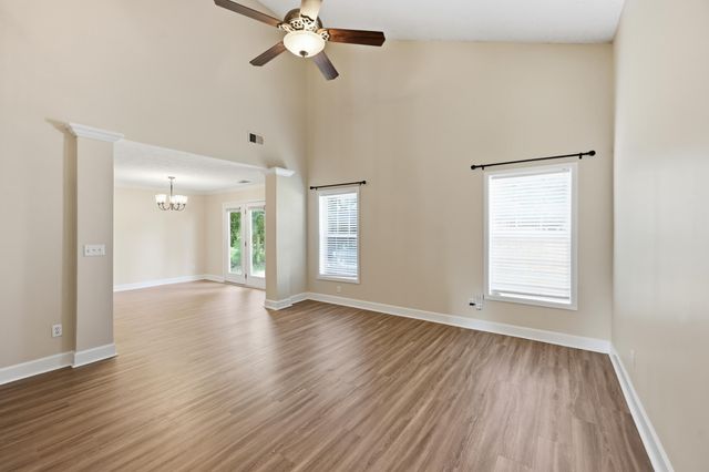 3981 Winthrop Drive, Lexington, KY 40514