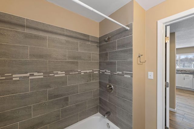 4937 Beard Avenue N, Brooklyn Center, MN 55429