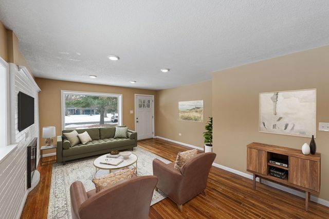 4937 Beard Avenue N, Brooklyn Center, MN 55429