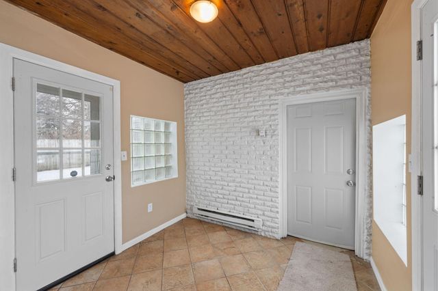 4937 Beard Avenue N, Brooklyn Center, MN 55429