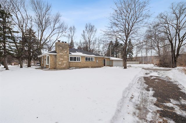 4937 Beard Avenue N, Brooklyn Center, MN 55429
