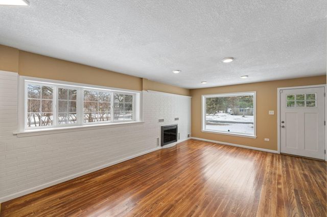 4937 Beard Avenue N, Brooklyn Center, MN 55429