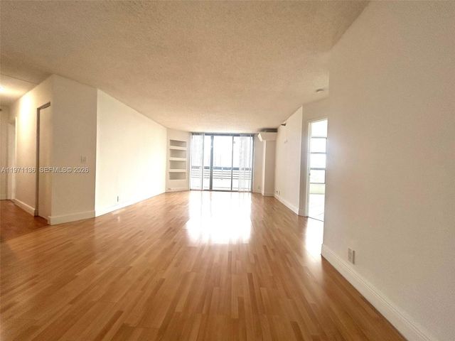 3400 NE 192nd St 1607, Aventura, FL 33180