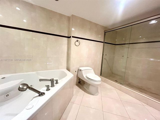 3400 NE 192nd St 1607, Aventura, FL 33180