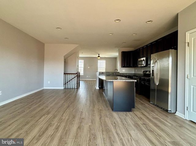 212 FIESTA DR, Stephenson, VA 22656