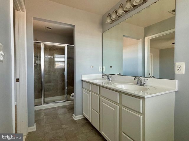 212 FIESTA DR, Stephenson, VA 22656