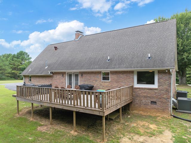 105 Center Hill Wright Rd, Reagan, TN 38368