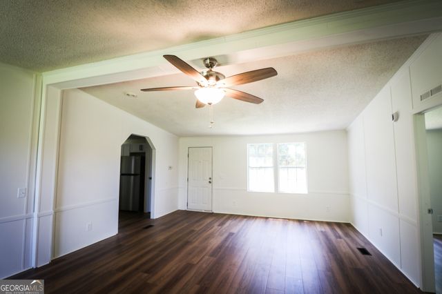 140 Milner Street, Meansville, GA 30256