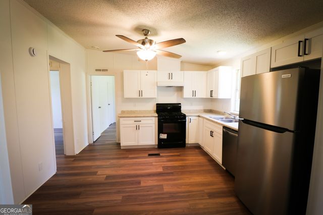 140 Milner Street, Meansville, GA 30256