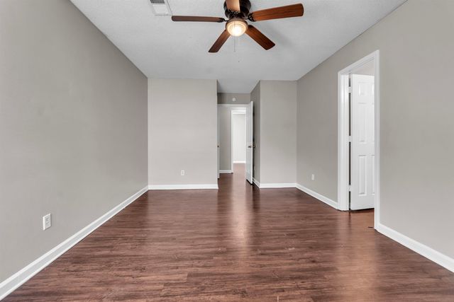 4450 LONGTREE CV, Memphis, TN 38128