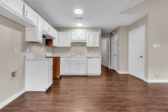 4450 LONGTREE CV, Memphis, TN 38128