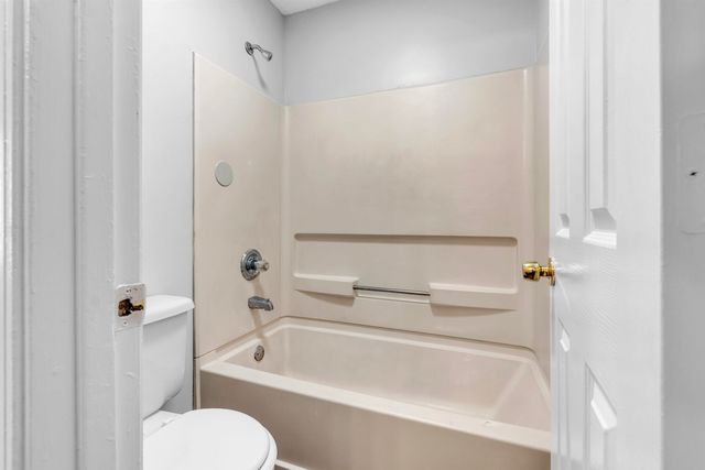 4450 LONGTREE CV, Memphis, TN 38128