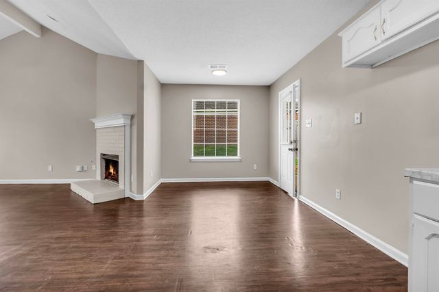 4450 LONGTREE CV, Memphis, TN 38128