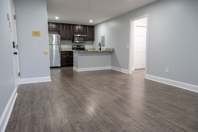 225 South Main Street 7, Haverhill, MA 01835