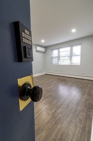 225 South Main Street 7, Haverhill, MA 01835