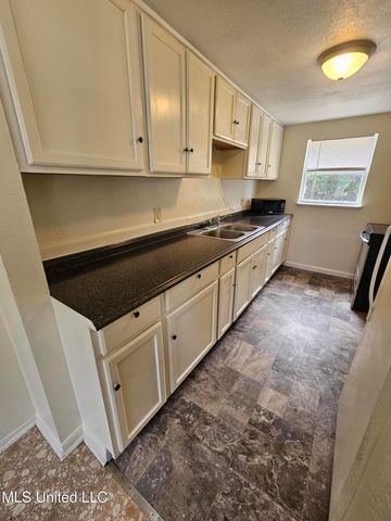 263 Mcdonnell Avenue, Biloxi, MS 39531