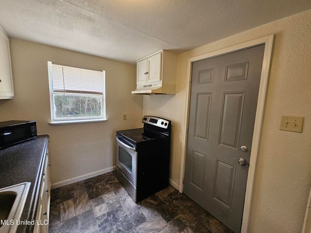 263 Mcdonnell Avenue, Biloxi, MS 39531