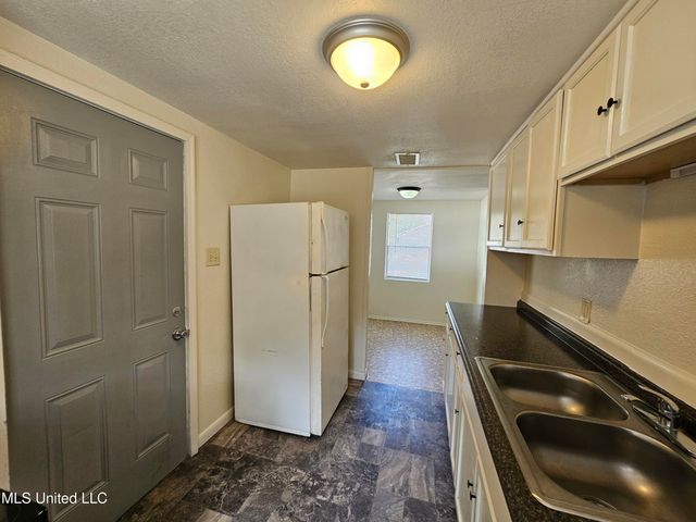 263 Mcdonnell Avenue, Biloxi, MS 39531