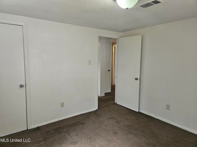 263 Mcdonnell Avenue, Biloxi, MS 39531