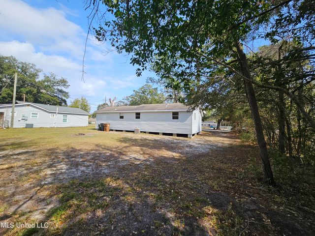 263 Mcdonnell Avenue, Biloxi, MS 39531