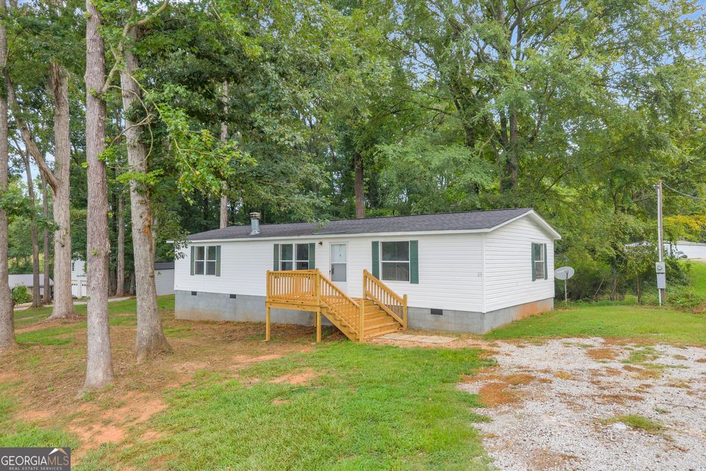 218 Gainesville Street, Carnesville, GA 30521 — photo 3