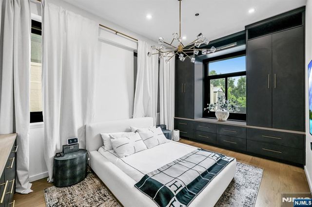 518-536 Gregory Avenue A101, Weehawken, NJ 07086