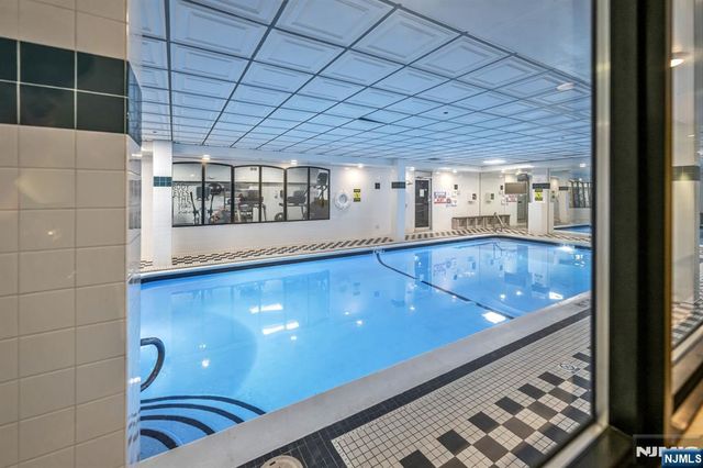 518-536 Gregory Avenue A101, Weehawken, NJ 07086