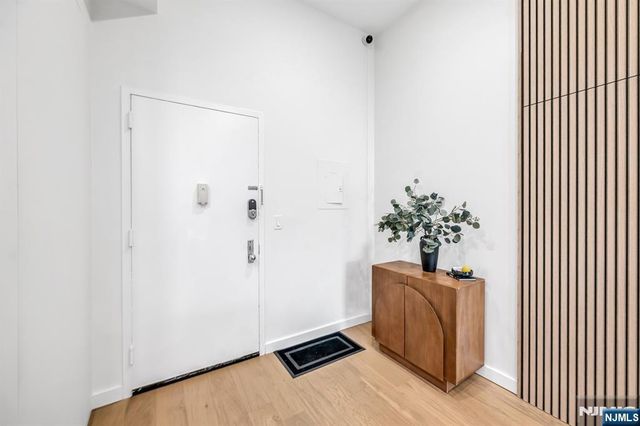518-536 Gregory Avenue A101, Weehawken, NJ 07086