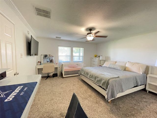 11814 Green Willow Falls Drive, Tomball, TX 77375