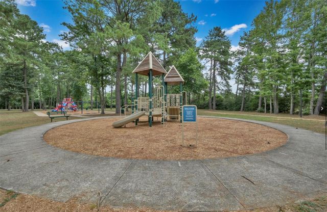 11814 Green Willow Falls Drive, Tomball, TX 77375